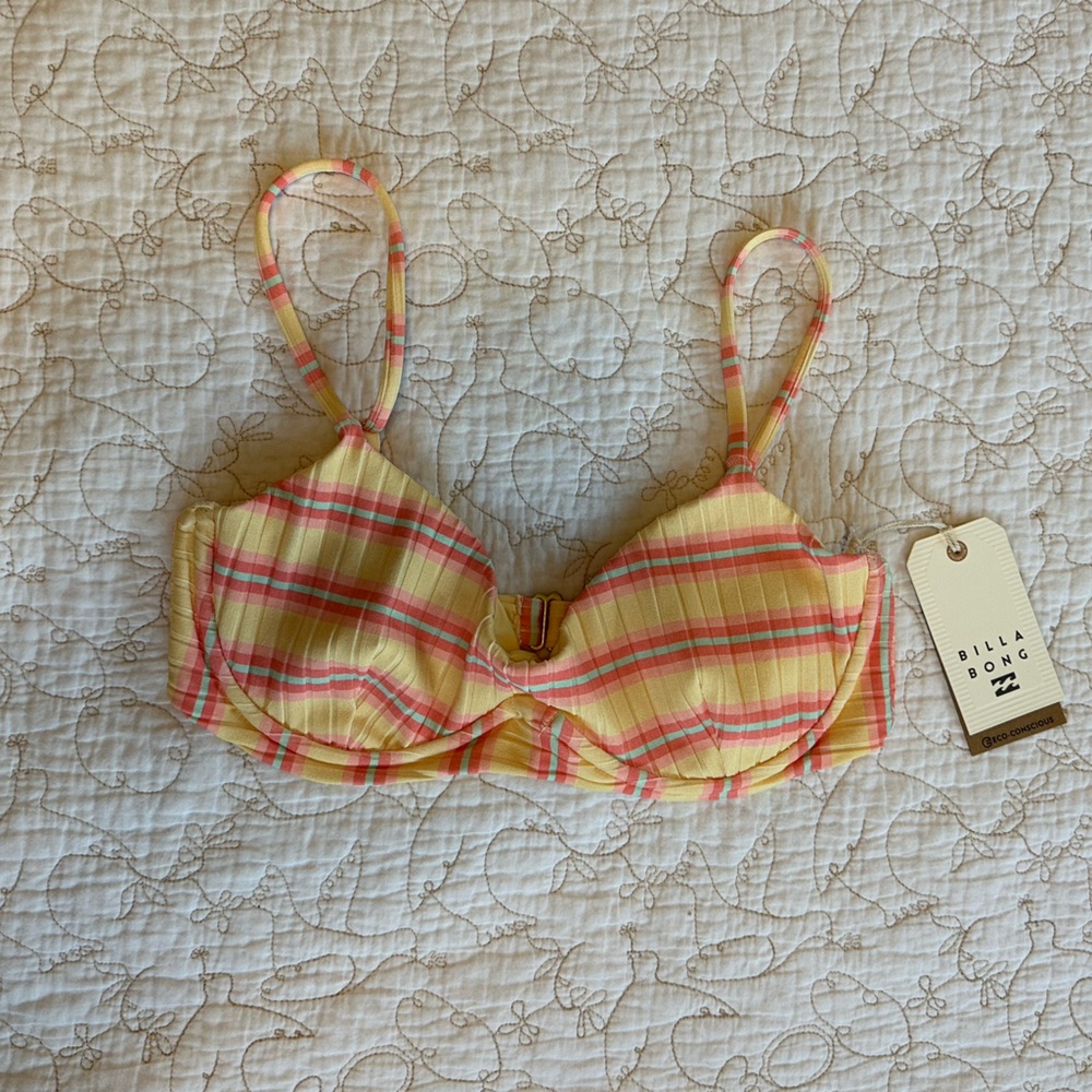 NWT Billabong Sunchaser Kenzley Underwire Bikini Top